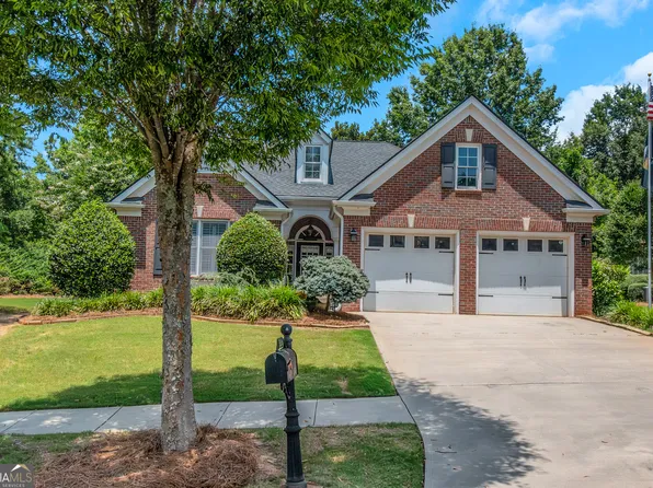 5001 Wolverine Pl, Locust Grove, GA 30248