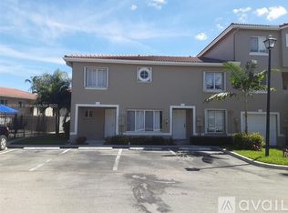 248 Riviera Cir, Fort Lauderdale, FL 33326