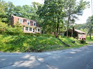 2368 Magee Road Ext, Sewickley, PA 15143