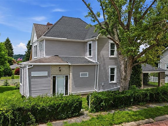 2nd image of 678 Gregg Ave