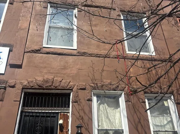 3105 W Diamond St, Philadelphia, PA 19121