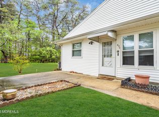 63 Kennedy Dr #D, Manchester Township, NJ 08759