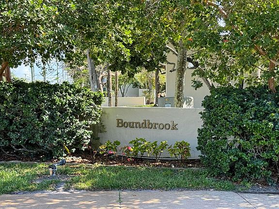 2nd image of 2650 Boundbrook Boulevard #111