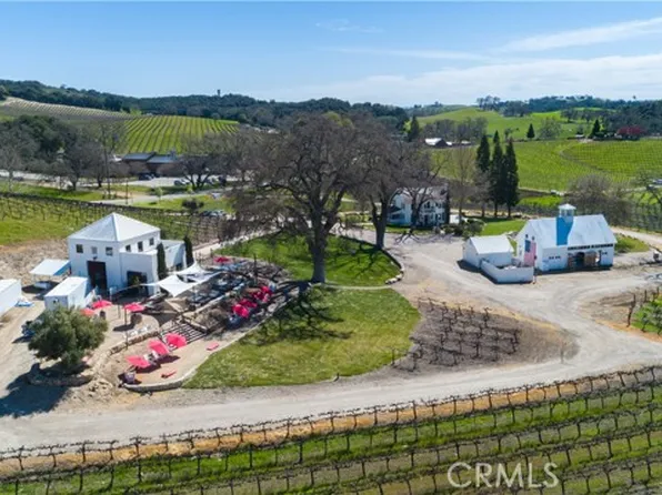 7725 Vineyard Drive, Paso Robles, CA 93446
