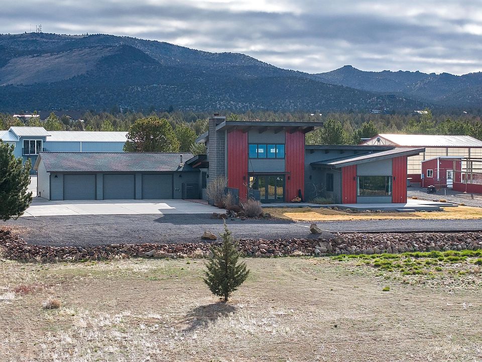 1st image of 11301 SW Robinson Ln