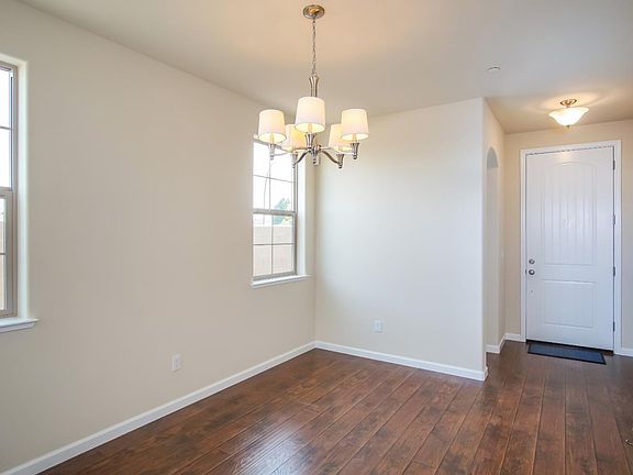 3rd image of 310 Slate Ave