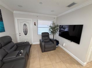 5935 W 26th Ave APT 204, Hialeah, FL 33016