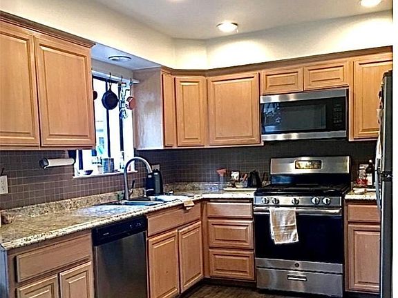 2nd image of 9000 Vanalden Ave Unit 124