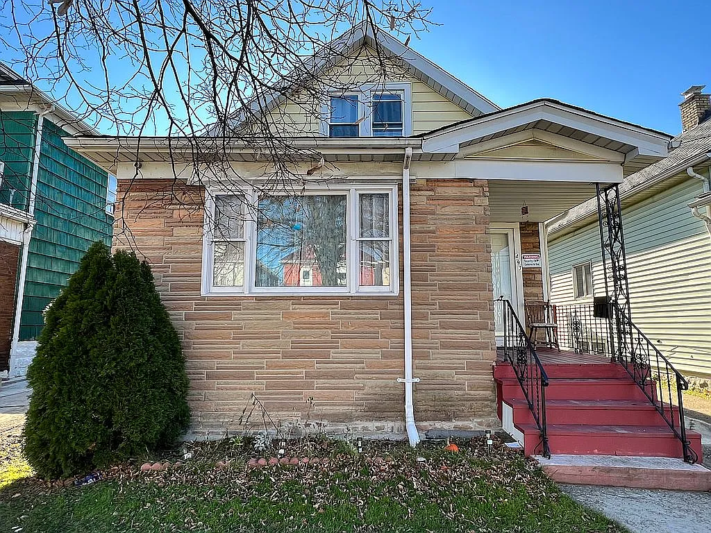 497 Doat St photo 1