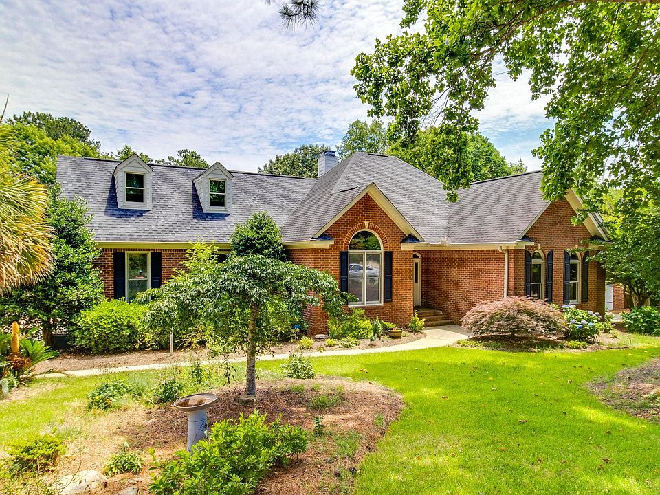 1st image of 103 N Crescent Lake Way