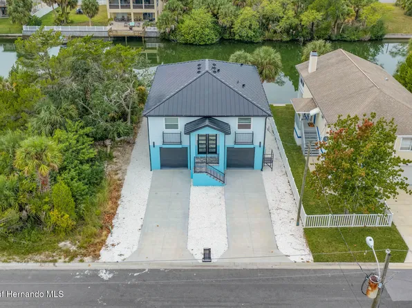 3351 Fernleaf Dr, Hernando Beach, FL 34607