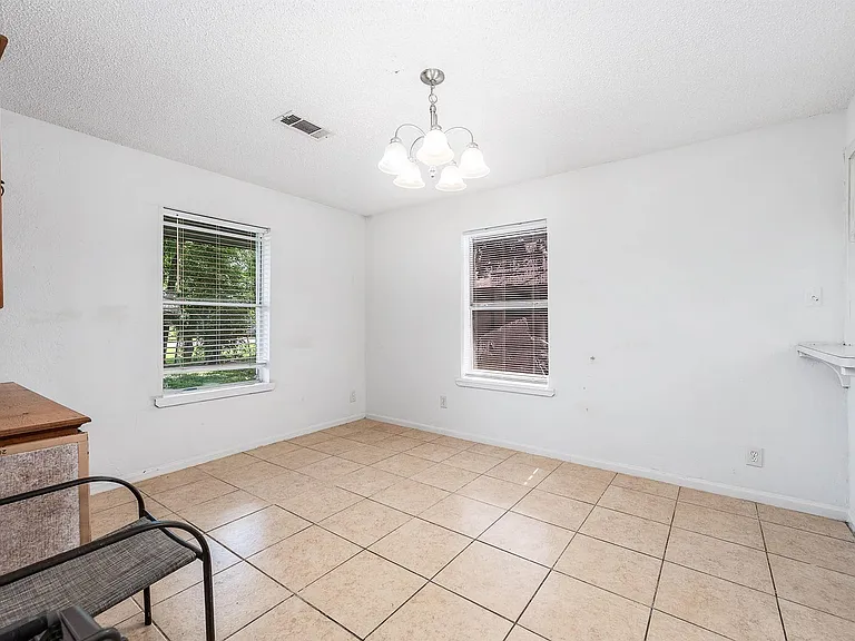 455 County Road 129B — Photo 3