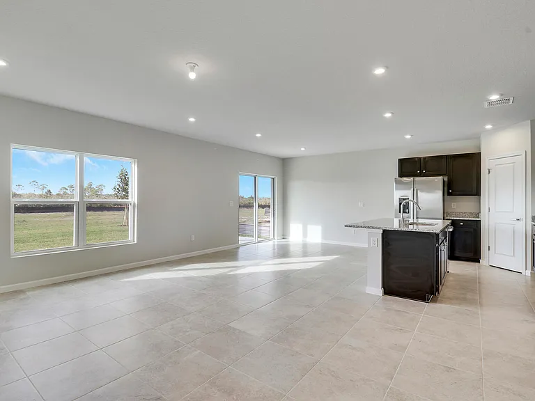 15404 SW American St — Photo 14