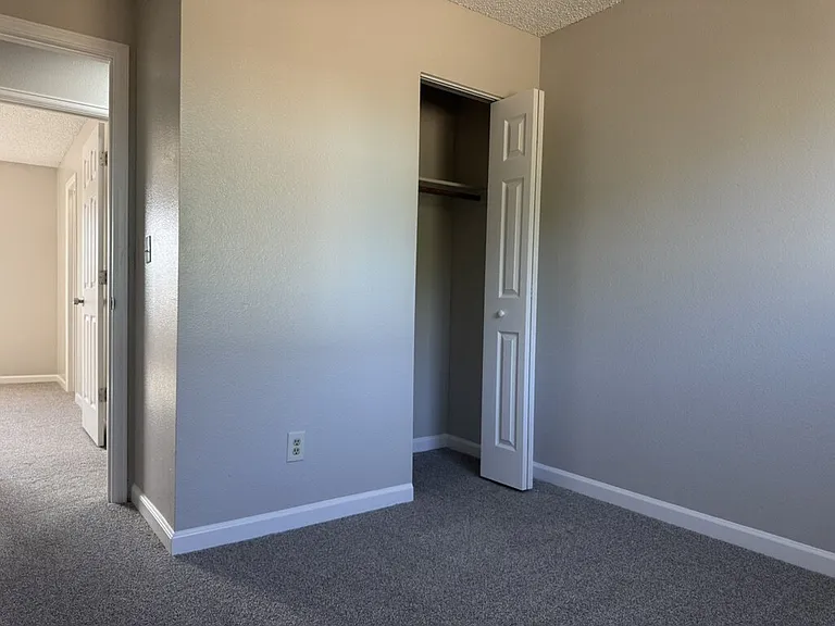 600 Blossom Field Rd — Photo 26
