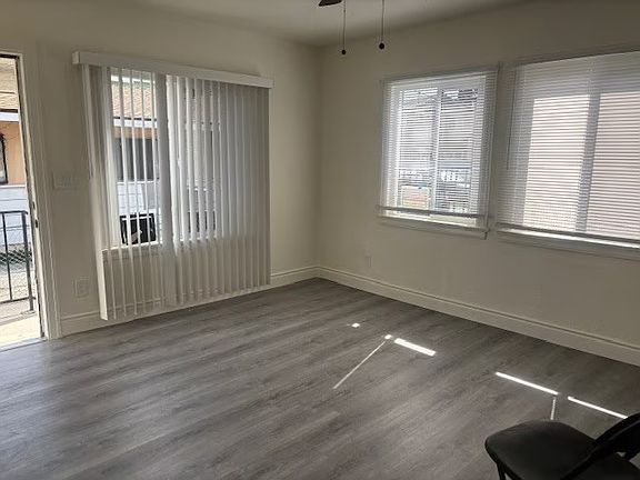 2nd image of 1551 Plaza Del Amo