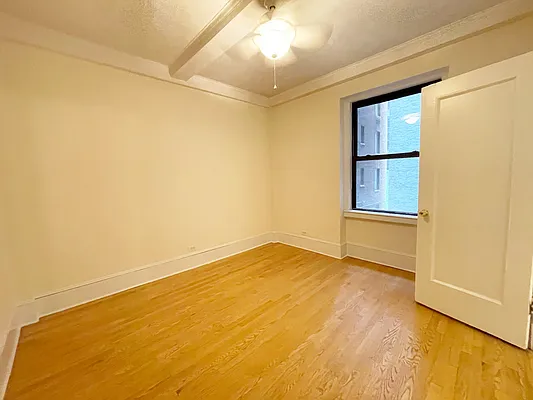 Rented by Rachel Realty | media 20