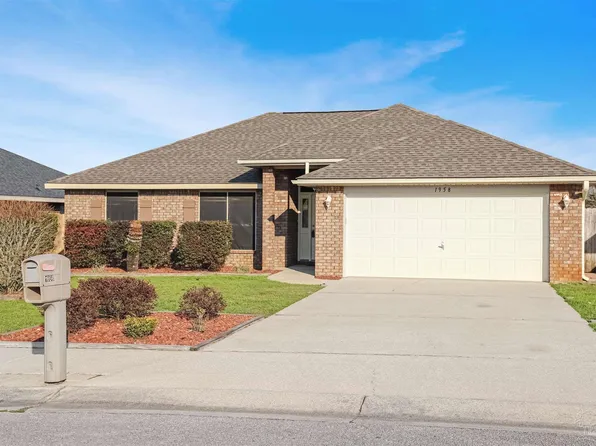 1958 Bright Water Dr, Gulf Breeze, FL 32563