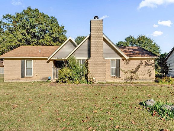 3rd image of 5840 Port Haven Dr