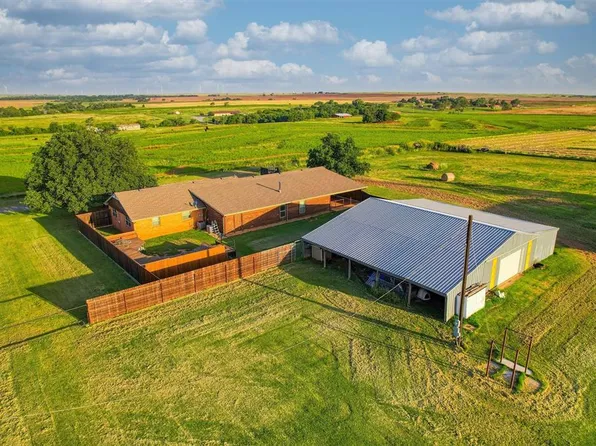 1701 N Temple St, Cordell, OK 73632