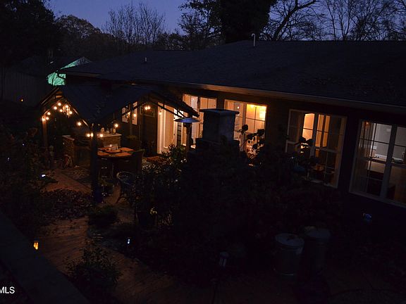 4th image of 4509 Barbara Dr