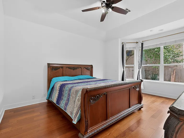 2659 Salorn Way — Photo 17