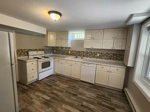 643 Summit Ave Photo 1 643 Summit Ave Photo 1