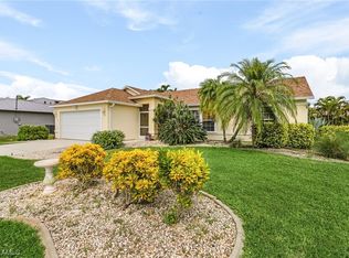 3611 SE Santa Barbara Pl, Cape Coral, FL 33904