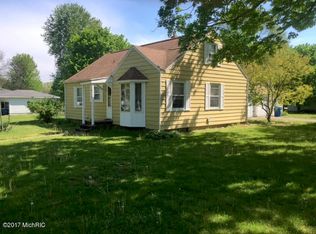310 Forrest St, Wayland, MI 49348