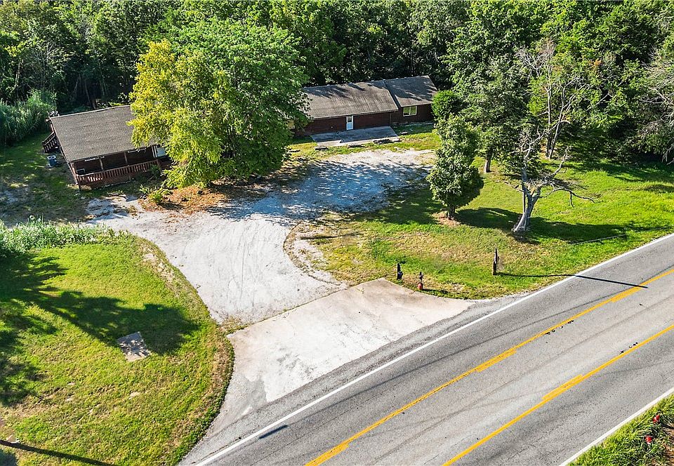 1st image of 18775 Highway 62