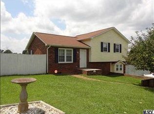 2155 Essex St, Newton, NC 28658