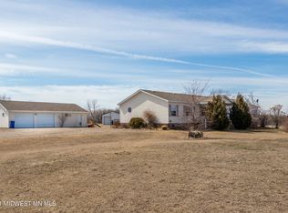 30639 350th Ave, Battle Lake, MN 56515