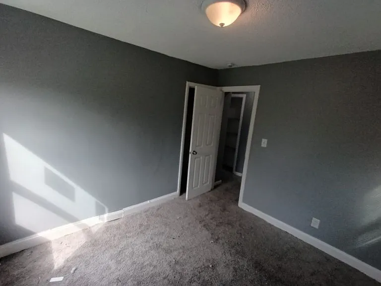 4080 Isabelle St — Photo 22