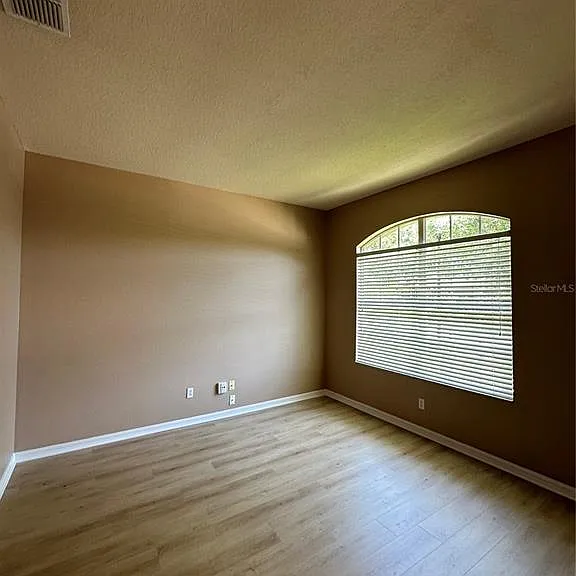 13813 Bluewater Cir — Photo 10