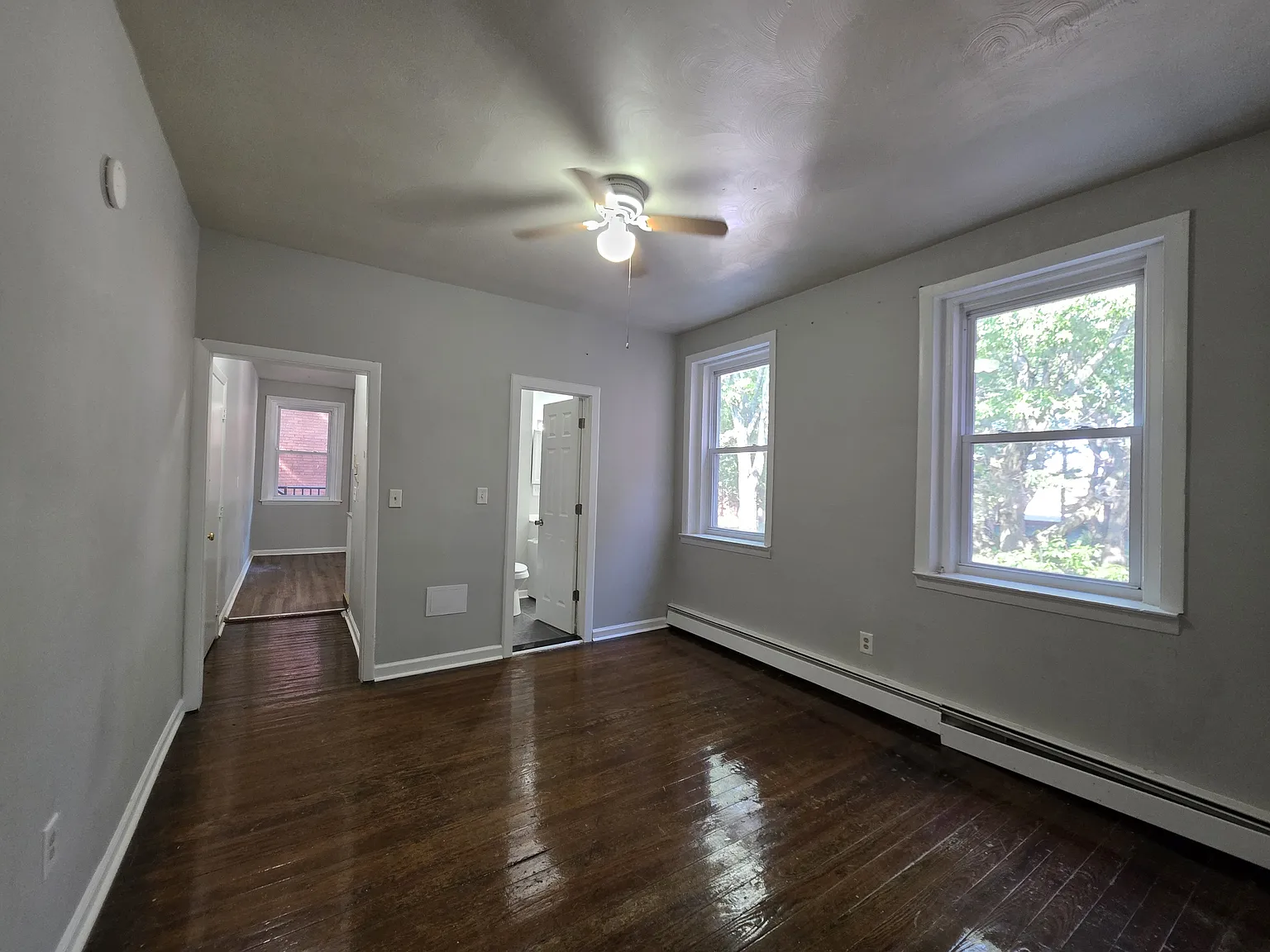 1 bed, 550 sqft, $1,550 — Photo 3