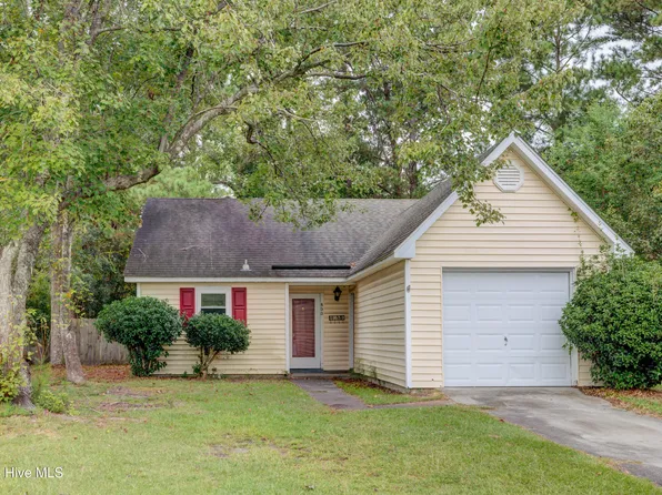 800 Deer Haven Court, Wilmington, NC 28409