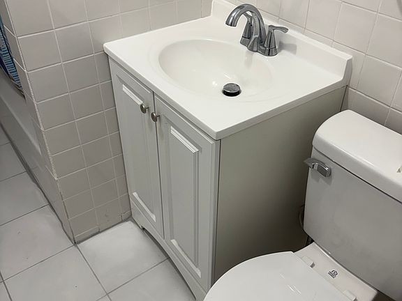 5th image of 43 Broadway Unit 43