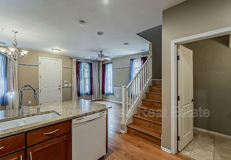 885 S Osborn Ln — Photo 19