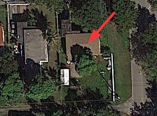 990 NE 146th St, North Miami, FL 33161