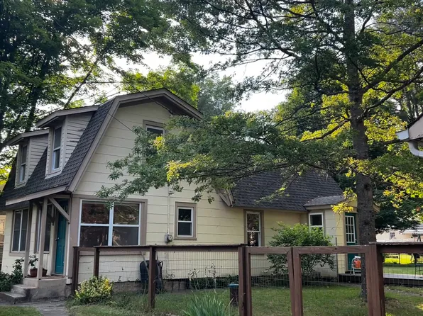 (undisclosed Address), Rosendale, NY 12486