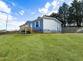 55 Forest Rd, Mosheim, TN 37818