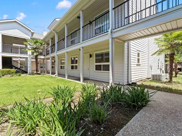 3330 Willard St APT 303, Baton Rouge, LA 70802