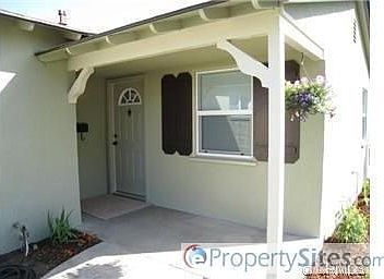 2nd image of 1264 W Masline St