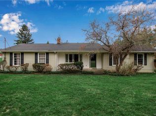 949 Jewett Holmwood Rd, East Aurora, NY 14052