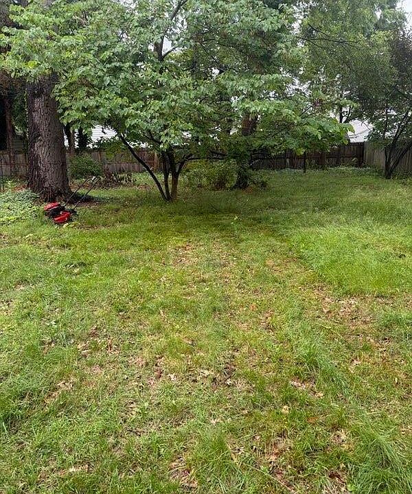 2nd image of 1122 Parker Ave