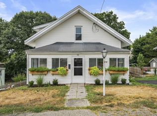 52 Manatee Rd, Weymouth, MA 02189