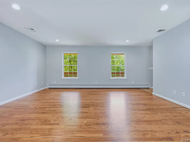 735 Milton Tpke #2 — Photo 11