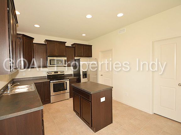 4th image of 2290 Boneset Dr
