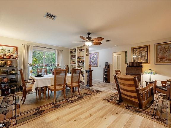 4th image of 3145 Shell Ln