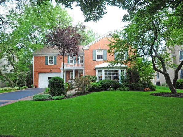 9408 Monticello Ave, Evanston, IL 60203