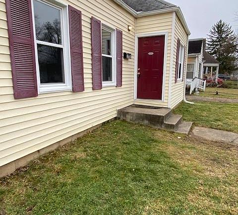 2nd image of 2192 Ontario St